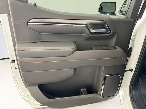 Used 2025 GMC Sierra 1500 AT4 image 27