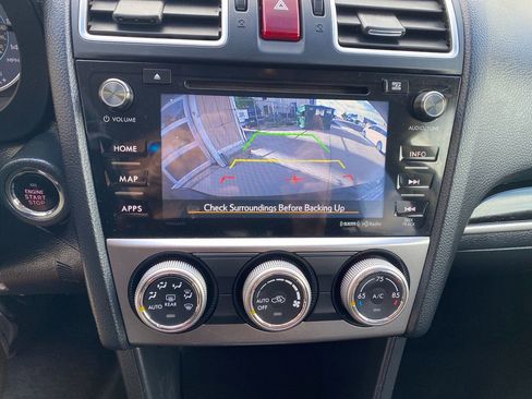 Used 2017 Subaru Crosstrek 2.0i Limited AWD/4WD image 24