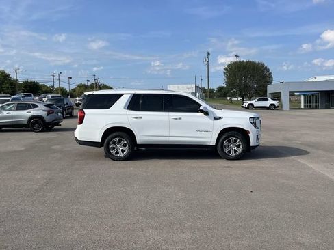 Certified 2022 GMC Yukon SLE AWD/4WD image 3