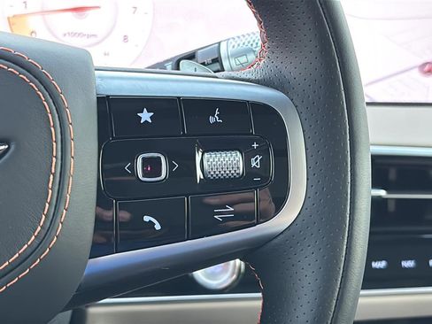 Certified 2026 Genesis GV70 3.5T Sport Prestige image 28