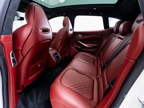 Used 2021 Aston Martin DBX image 53
