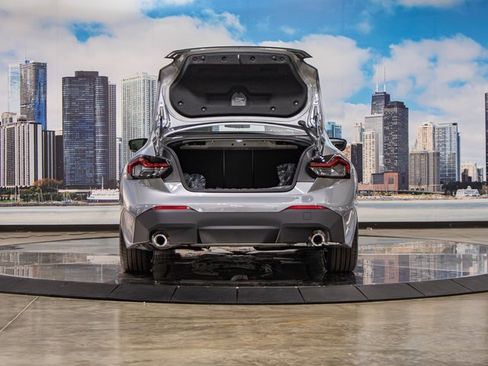 Used 2025 BMW 230i xDrive Coupe w/ Convenience Package image 12