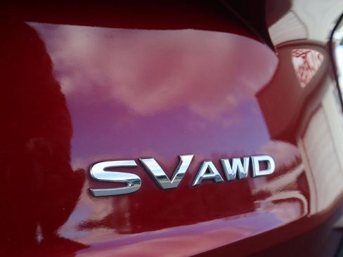 Used 2021 Nissan Rogue SV image 32