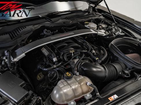 Used 2018 Ford Mustang Shelby GT350 w/ Electronics Package image 46