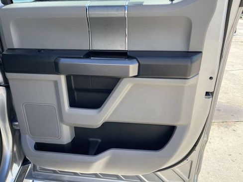 Used 2020 Ford F250 XLT w/ XLT Premium Package AWD/4WD image 14