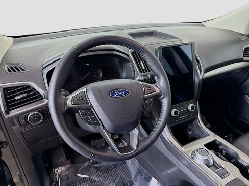 Used 2024 Ford Edge SEL w/ Convenience Package AWD/4WD image 18