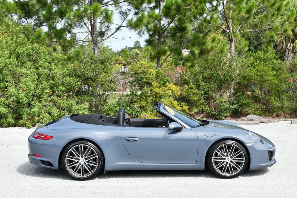 Used 2017 Porsche 911 Carrera image 7