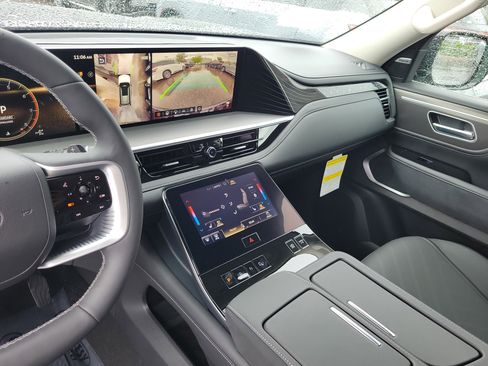 New 2026 INFINITI QX80 Luxe w/ Cargo Package image 19