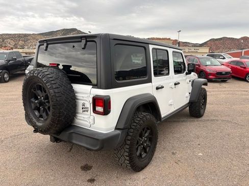 Used 2020 Jeep Wrangler Unlimited Willys image 3