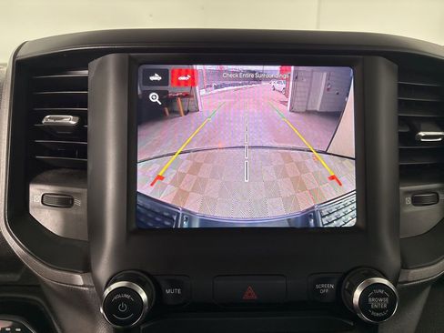 Used 2024 RAM 3500 Tradesman image 16