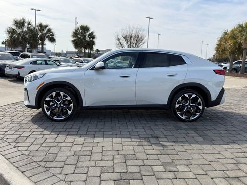 New 2026 BMW X2 xDrive28i w/ Technology Package image 12