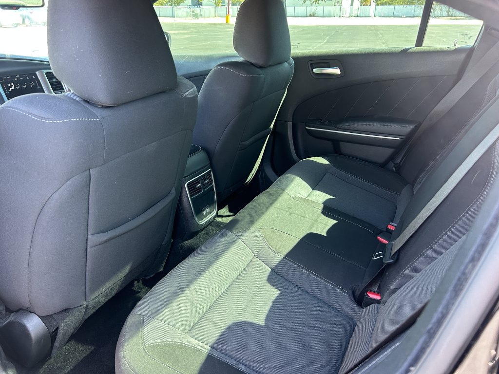 Used 2020 Dodge Charger SXT AWD/4WD image 28