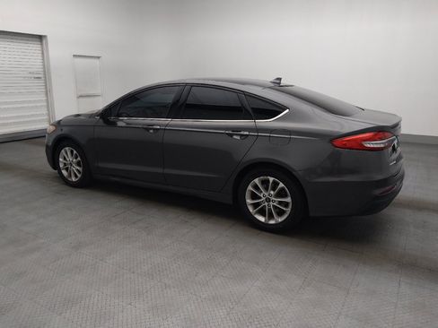 Used 2019 Ford Fusion SE FWD image 3