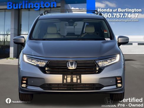 Certified 2024 Honda Odyssey Touring image 11