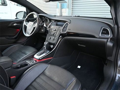 Used 2016 Buick Cascada Premium image 20
