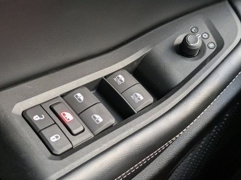 New 2025 Jeep Grand Cherokee L Limited w/ Black Appearance Package image 20