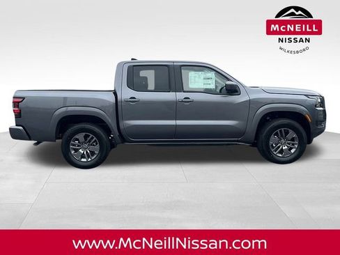 New 2026 Nissan Frontier SV image 8