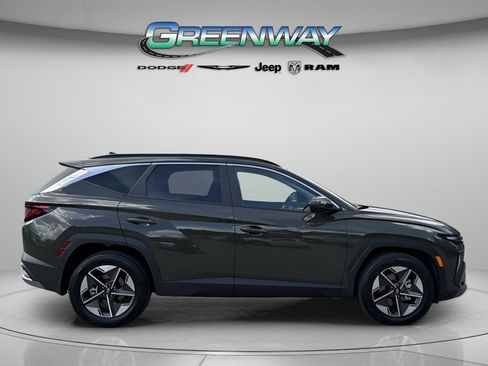 Used 2025 Hyundai Tucson SEL FWD image 5