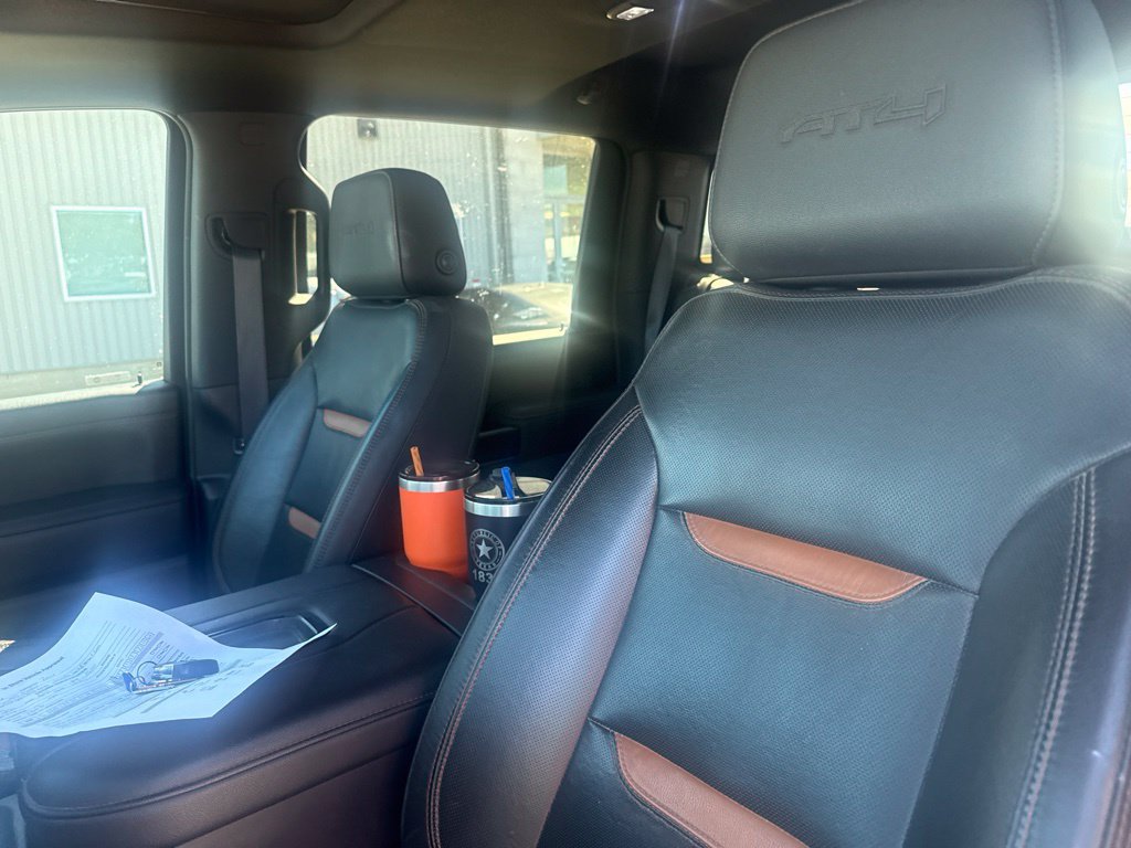 Used 2020 GMC Sierra 2500 AT4 w/ AT4 Premium Package AWD/4WD image 16