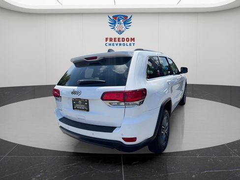 Used 2020 Jeep Grand Cherokee Laredo w/ Quick Order Package 2BN North AWD/4WD image 6