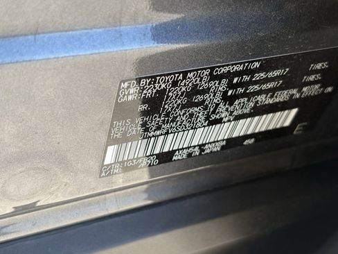 Certified 2025 Toyota RAV4 LE AWD/4WD image 16