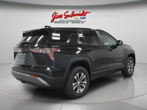 New 2026 Chevrolet Equinox LT FWD image 6