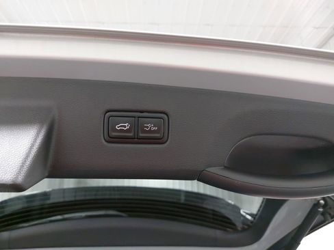 New 2026 Kia Carnival EX FWD image 15