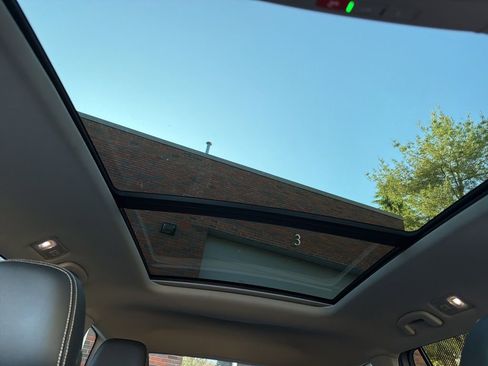 Used 2021 Volkswagen Atlas SE w/ Panoramic Sunroof Package AWD/4WD image 21