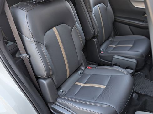 Used 2025 MAZDA CX-90 Plug-In Hybrid w/ Premium Plus image 23