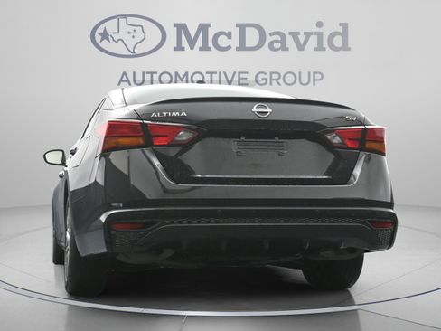 Used 2024 Nissan Altima 2.5 SV FWD image 31