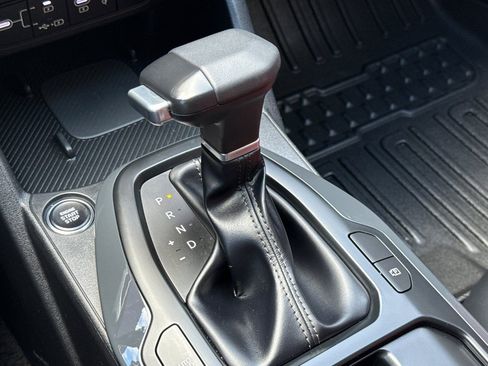 Used 2025 Kia K4 GT-Line w/ GT-Line Premium Package image 18