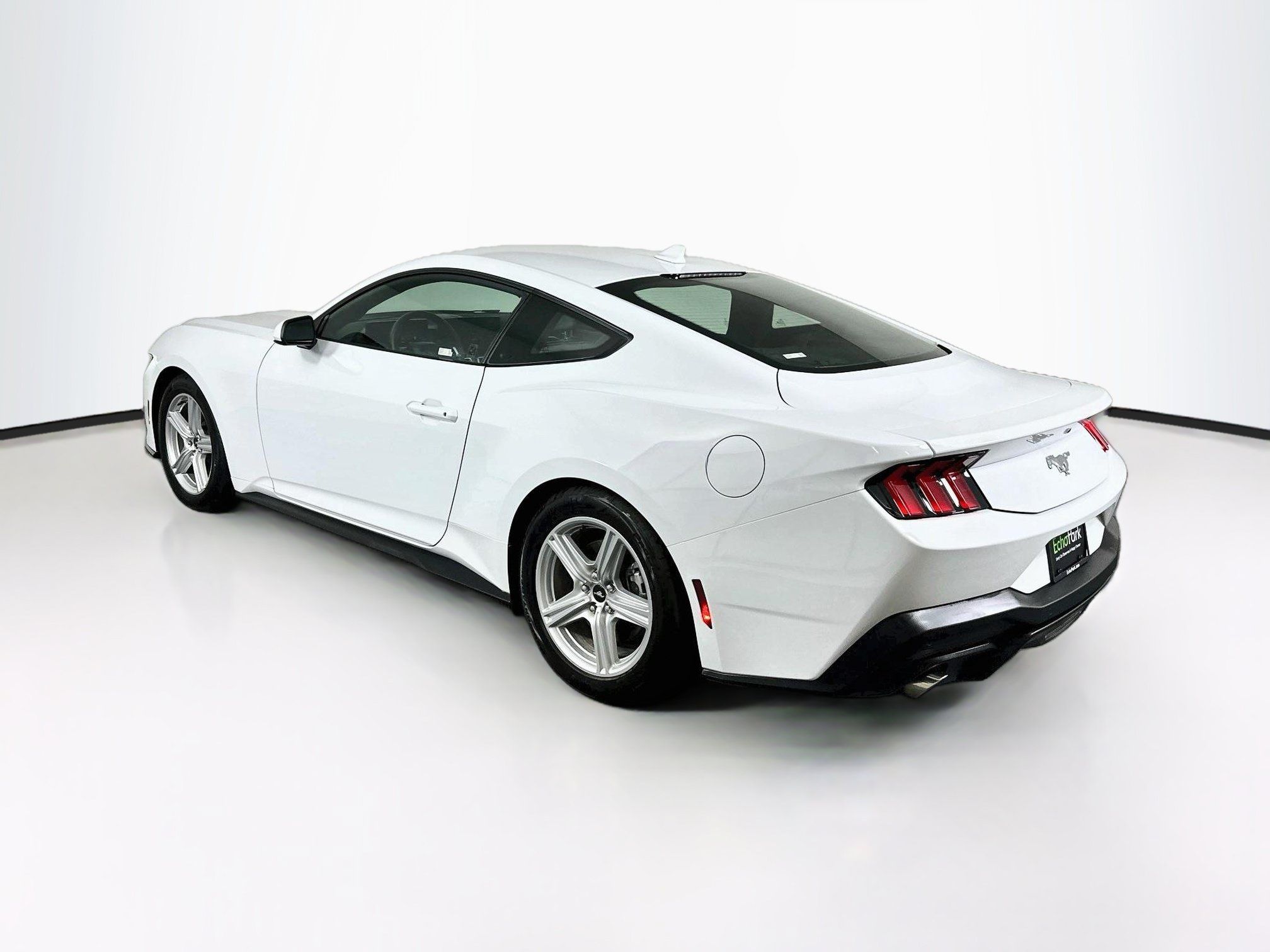 Used 2026 Ford Mustang Premium RWD image 5