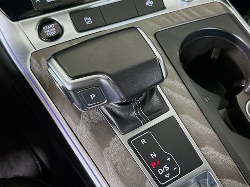 Used 2024 Audi A6 Premium Plus image 25