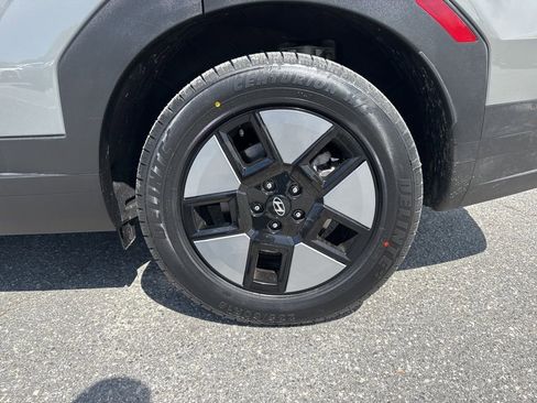 Used 2024 Hyundai Santa Fe SEL image 29