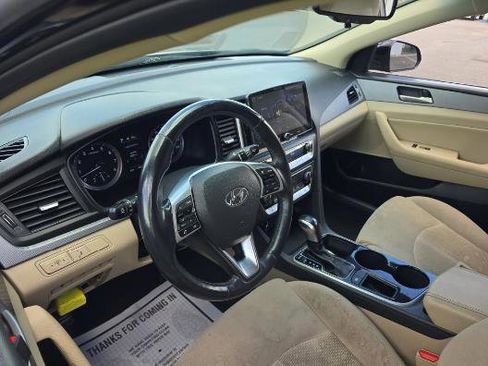 Used 2019 Hyundai Sonata SEL FWD image 3