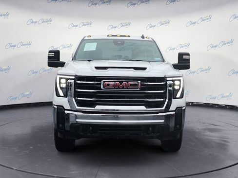 Used 2024 GMC Sierra 3500 SLE w/ SLE Convenience Package AWD/4WD image 8