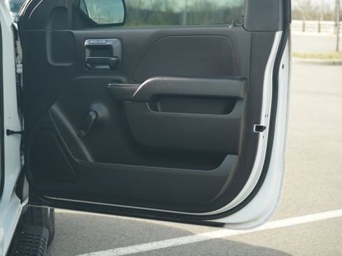 Used 2014 Chevrolet Silverado 1500 W/T w/ Trailering Package image 16