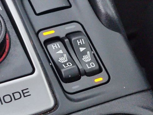 Used 2020 Subaru Forester Premium image 24