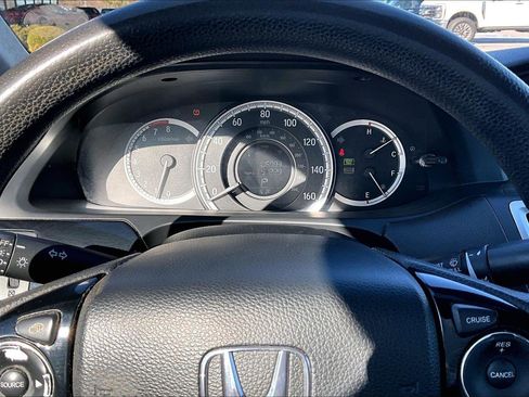 Used 2016 Honda Accord LX image 11