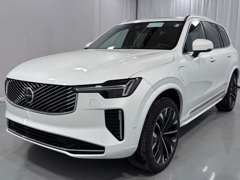 New 2026 Volvo XC90 T8 Ultra w/ Protection Package Premier AWD/4WD image 1