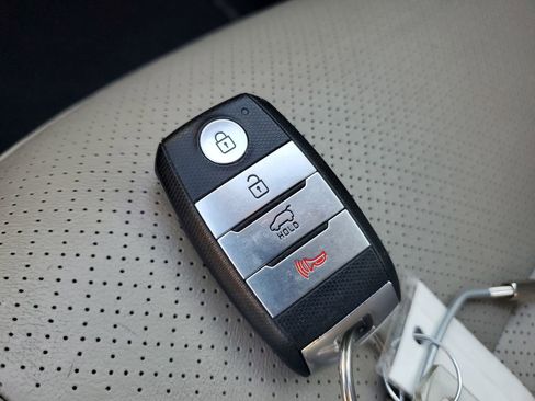 Used 2019 Kia Sorento EX FWD image 28