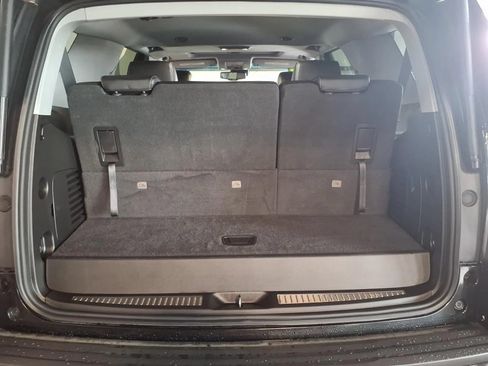 Used 2019 GMC Yukon SLT AWD/4WD image 7