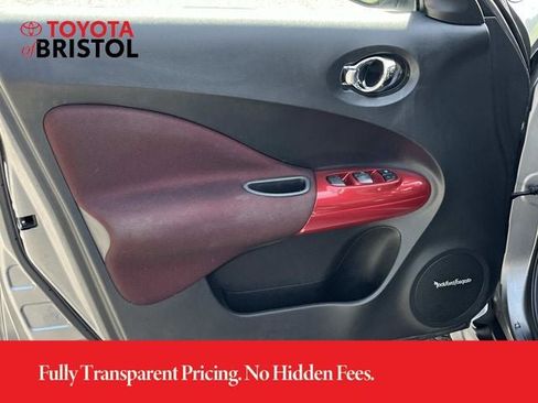 Used 2013 Nissan Juke SL AWD/4WD image 25