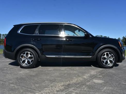 Used 2020 Kia Telluride EX w/ Towing Package image 3
