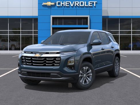 New 2026 Chevrolet Equinox LT FWD image 1