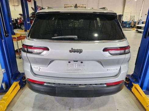 Used 2021 Jeep Grand Cherokee L Limited RWD image 5