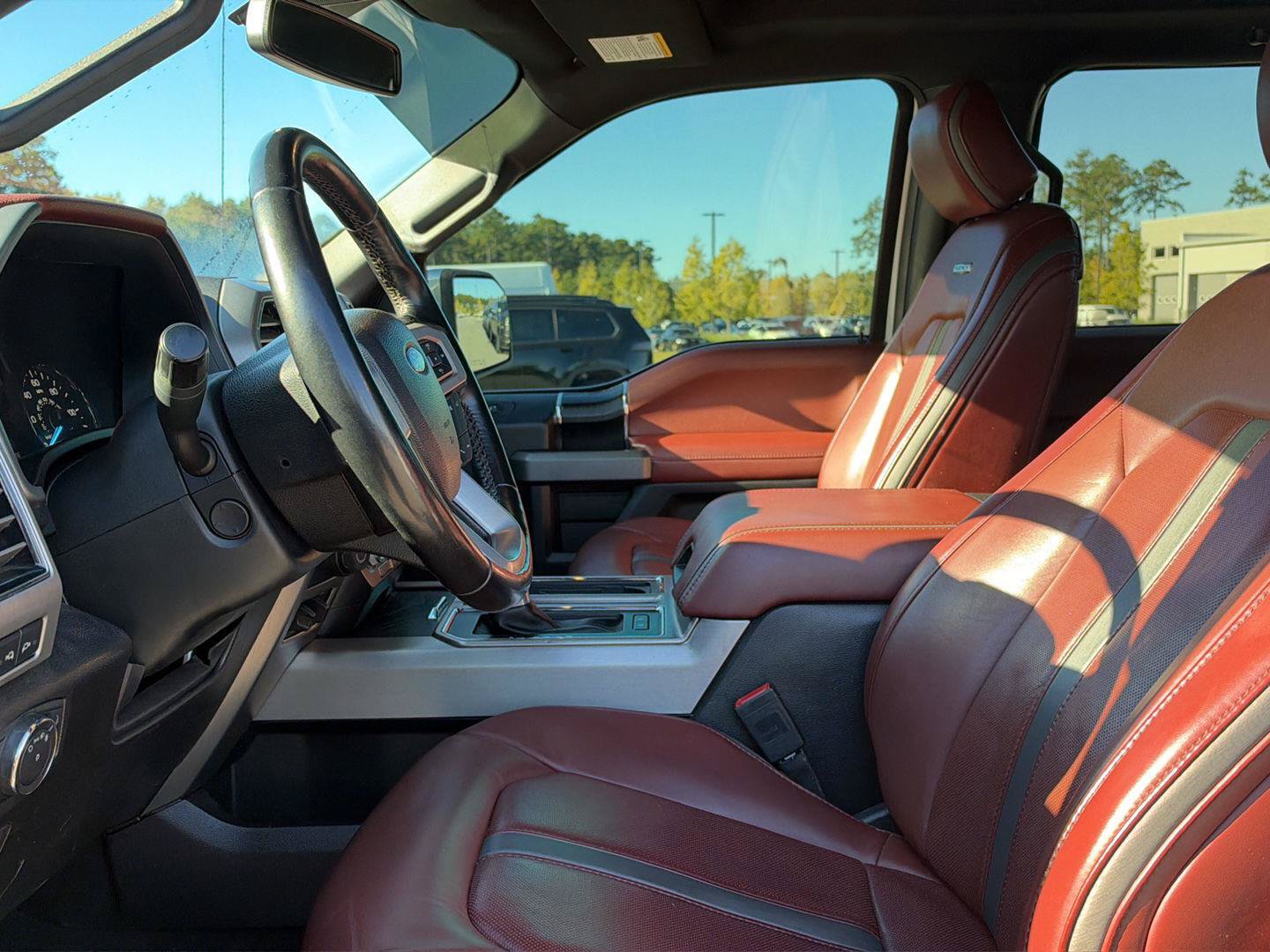 Used 2020 Ford F150 Platinum w/ Technology Package AWD/4WD image 13