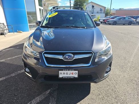 Used 2017 Subaru Crosstrek 2.0i Premium AWD/4WD image 3