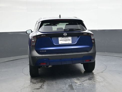 Used 2026 Nissan Kicks SV image 5