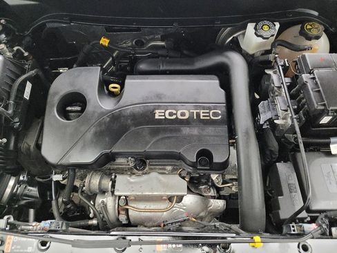 Used 2022 Chevrolet Equinox LT FWD image 30